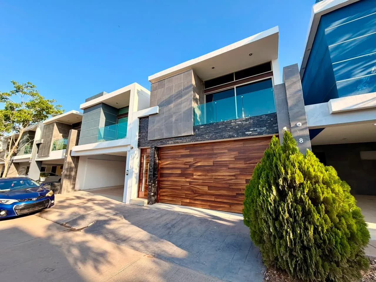 Stunning Residence for Sale in Bosques del Rey Residencial | La Conquista - Foto 3