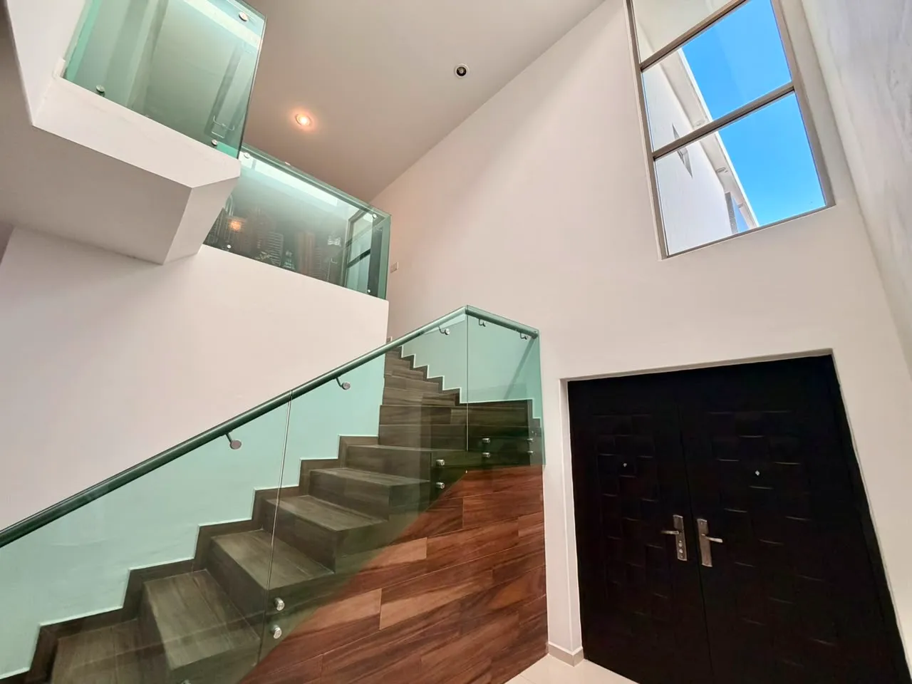 Stunning Residence for Sale in Bosques del Rey Residencial | La Conquista - Foto 11