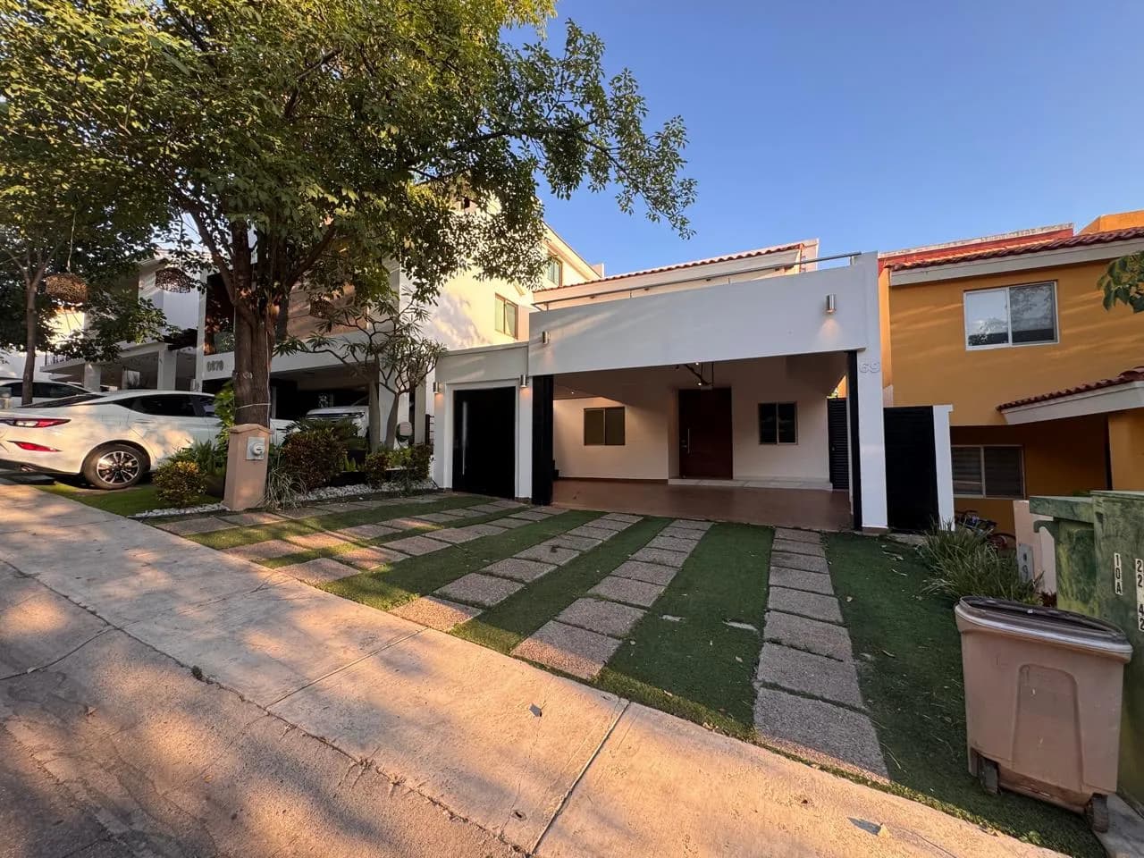 Casa en Renta – La Primavera | San Agustín - Foto 1
