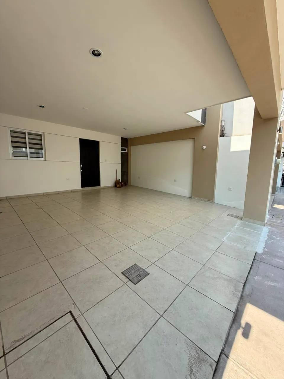 Casa en Venta - Privada Bosques del Rey | Sector La Conquista - Foto 2